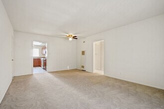 1234 10th St in Santa Monica, CA - Building Photo - Building Photo