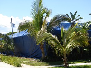 700 New York St in West Palm Beach, FL - Foto de edificio - Building Photo