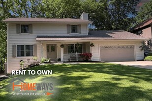 8 Nantua Ct in Lake St. Louis, MO - Building Photo