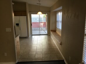 1504 Kenwood Ct NW in Albuquerque, NM - Building Photo - Building Photo