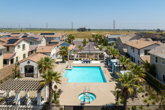 Goldenrod at Aurora Park in Fontana, CA - Building Photo - Building Photo