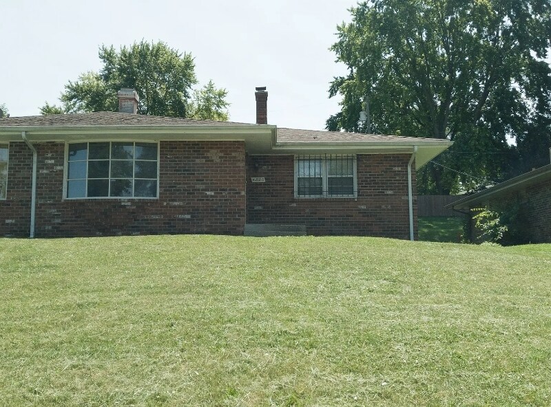 4805 Javelin Dr in Rockford, IL - Building Photo