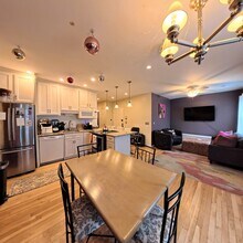 285 Dorchester St in Boston, MA - Building Photo - Building Photo