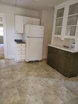 5 Carroll Ave in Edgewood, MD - Building Photo