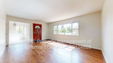 2108 Franklin Ave in Santa Rosa, CA - Building Photo - Building Photo