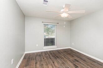 13333 Parwood Ave in Baton Rouge, LA - Building Photo - Building Photo