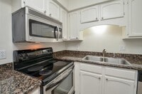 565 N Post Oak Ln photo'