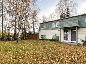 3607 Rhone Cir in Anchorage, AK - Building Photo