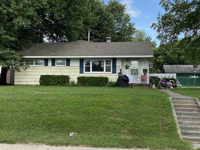 property at 310 S Forest Ave