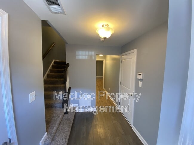 302 Brenton Rd in Fredericksburg, VA - Building Photo - Building Photo