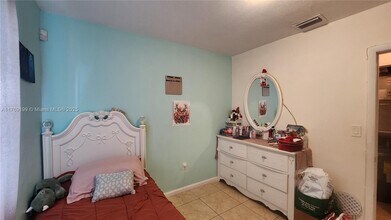 841 N 69th Ter in Hollywood, FL - Building Photo - Building Photo
