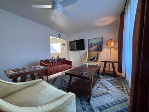 9402 Claremont Ave NE in Albuquerque, NM - Building Photo - Building Photo