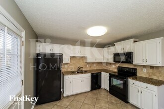 128 Edgar Ct in Hiram, GA - Foto de edificio - Building Photo