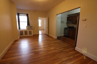 181 Winthrop Rd in Brookline, MA - Foto de edificio - Building Photo