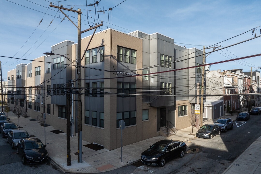 The Elm at Shackamaxon in Philadelphia, PA - Foto de edificio