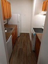 1141 Lake Victoria Dr in Royal Palm Beach, FL - Building Photo - Building Photo