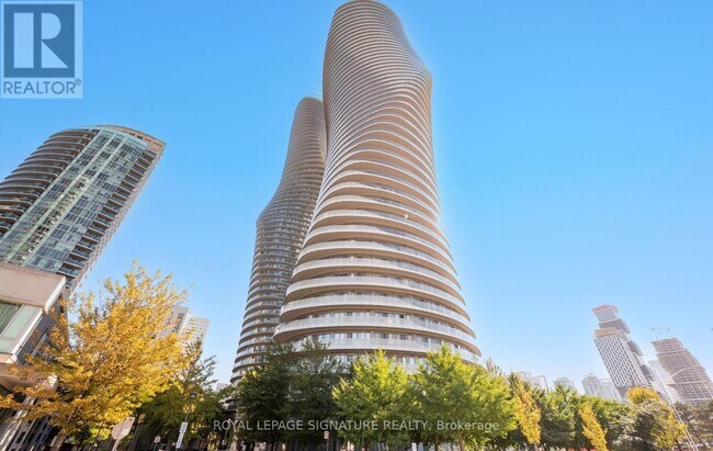 60 Absolute Ave in Mississauga, ON - Building Photo - Building Photo