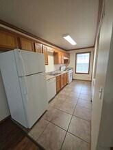 614 E 8th St-Unit -3 in Russellville, AR - Building Photo - Building Photo