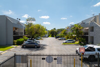 Park East Condo in Miami, FL - Building Photo - Building Photo