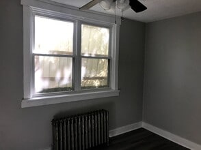 7903 Lloyd Ave in Pittsburgh, PA - Building Photo - Building Photo