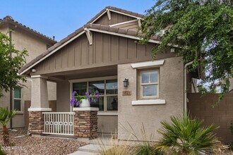 1821 S Bedford Pl in Chandler, AZ - Building Photo - Building Photo