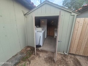 602 E San Juan Ave in Phoenix, AZ - Foto de edificio - Building Photo