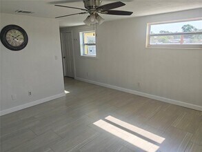 11301 110th Terrace in Largo, FL - Building Photo - Building Photo