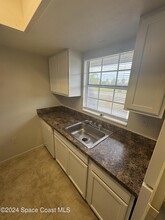 209 Bristol Ln in Melbourne, FL - Building Photo - Building Photo