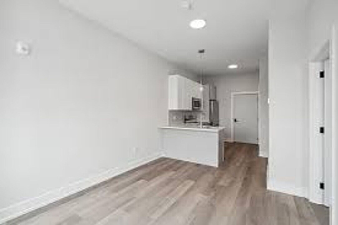 4161 Westminster Ave in Philadelphia, PA - Building Photo