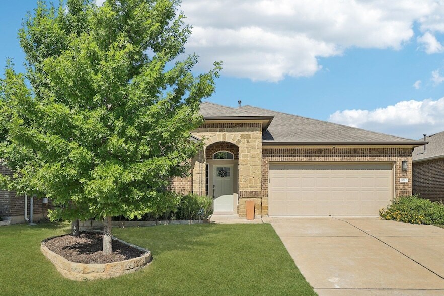 9212 Margaret Jewel Ln in Austin, TX - Building Photo