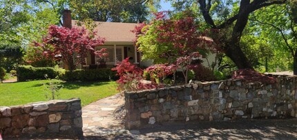 165 Terrace St, Unit CanyonRetreatFurnished in Auburn, CA - Foto de edificio - Building Photo