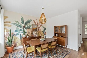 1712 Timber Ridge Rd in Austin, TX - Building Photo - Building Photo