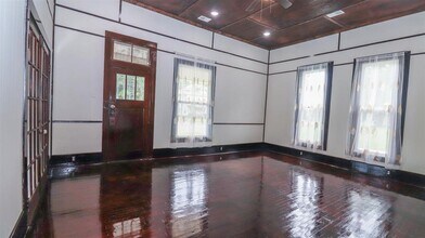 435 Lexington Ave in Jackson, TN - Building Photo - Building Photo