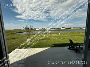 10159 Burgundy Dr in Horace, ND - Building Photo - Building Photo