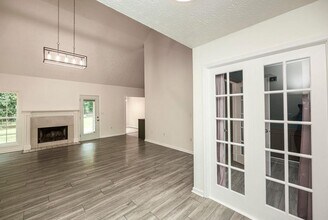 5377 Fawn Ivey Ln in Buford, GA - Building Photo - Building Photo