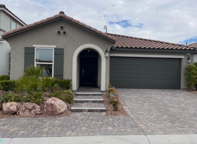6076 Neptuno St in Las Vegas, NV - Building Photo - Building Photo