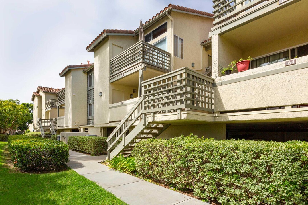 Elan Overlook Laguna Apartments in Laguna Niguel, CA - Building Photo