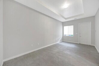 17624 SW 149th Pl in Miami, FL - Building Photo - Building Photo