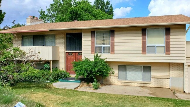 property at 4611 Madison Ave