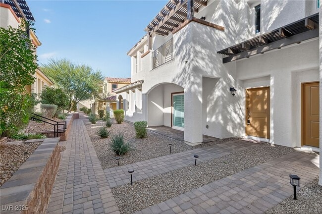 property at 1032 Via Panfilo Ave