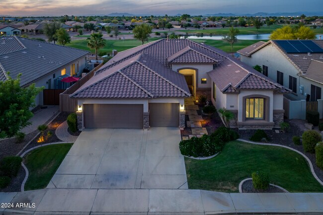 4176 E Clubview Dr in Gilbert, AZ - Building Photo - Building Photo