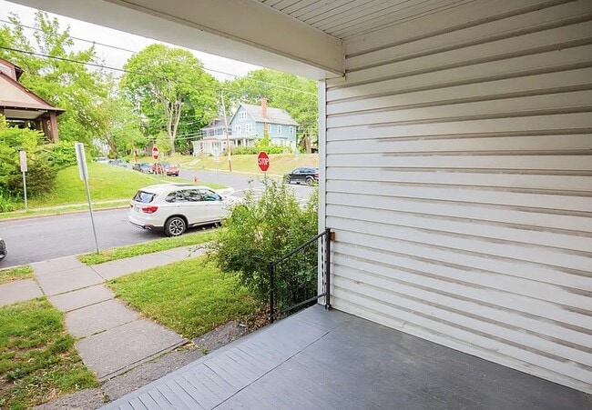 576 Providence St in Albany, NY - Building Photo - Building Photo