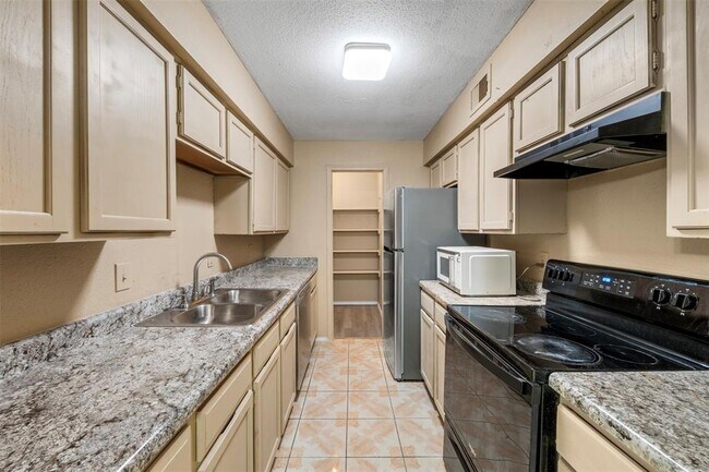 property at 9700 Leawood Blvd
