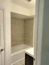3485 Ridgecliffe Dr in Flint, MI - Building Photo - Building Photo