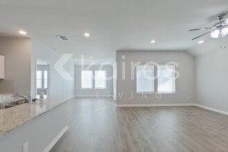 418 Mango Dr in Lafayette, LA - Foto de edificio - Building Photo