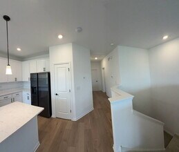 4375 Chelsea Mnr Cir in Aurora, IL - Building Photo - Building Photo