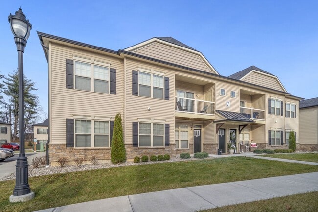 property at 708 W Creek Ln