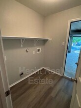 12309 Drummond Dr in Austin, TX - Building Photo - Building Photo