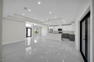 824 Calumet St E in Lehigh Acres, FL - Building Photo - Building Photo