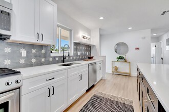 620 Las Palmas Park in Boynton Beach, FL - Building Photo - Building Photo